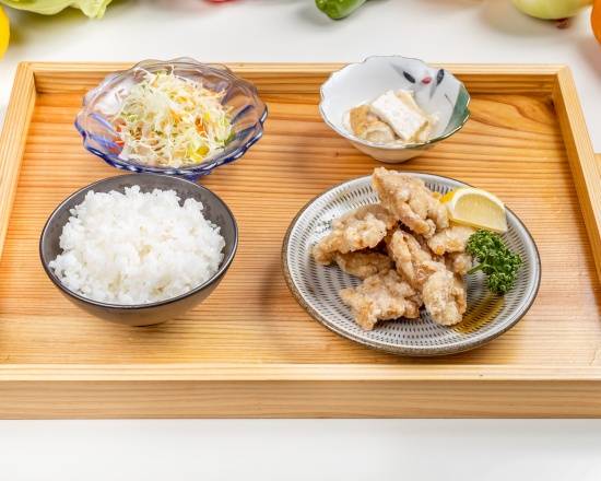 キッチンおひとつや Kitchen Ohitotsuyaの出前 宅配 テイクアウトメニュー ウーバーイーツ