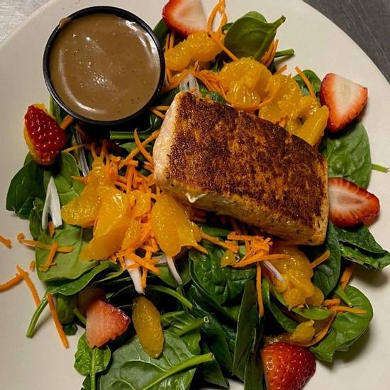 Order (GF) The Berkeley Salad food online from Dilworth Neighborhood Grille store, Charlotte on bringmethat.com