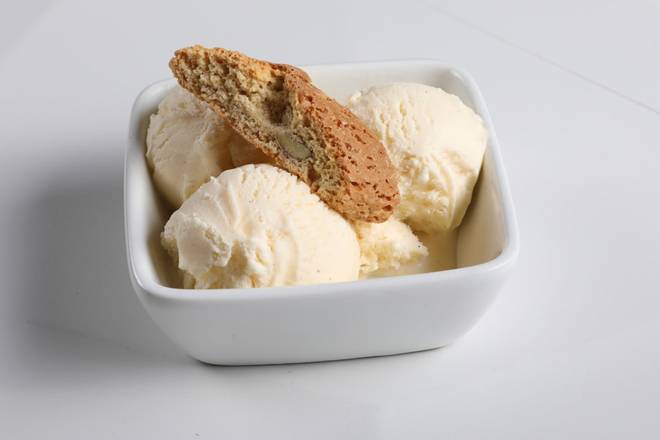 Order PREMIUM VANILLA BEAN ICE CREAM food online from Romano's Macaroni Grill - Opry Mills store, Nashville on bringmethat.com