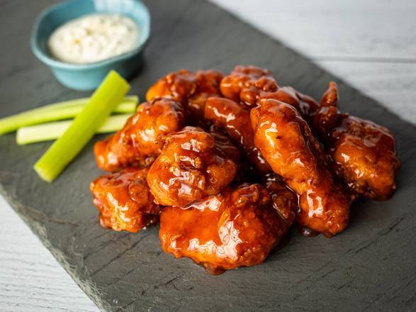 Order Wings food online from Max & Ermas Restaurants store, Monroeville on bringmethat.com