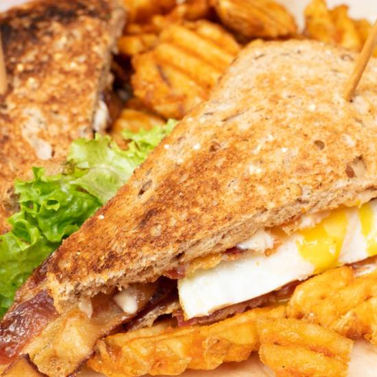 Order BLT food online from Windy City Cafe store, Chicago on bringmethat.com
