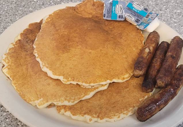 Order #7 Pancakes or French Toast Halves food online from Fleetwood diner store, Ann Arbor on bringmethat.com