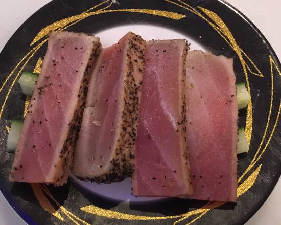 Order Pepper Tuna sashimi  food online from Shiro Sushi Teriyaki store, Portland on bringmethat.com