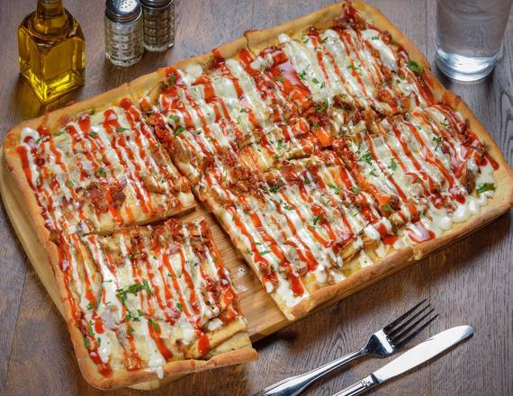 Order BBQ Chicken food online from Mangiano Pizza Restaurant & Catering store, Hanover on bringmethat.com