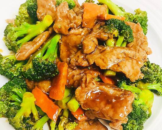 Order Beef W. Broccoli food online from China Wok store, Nazareth on bringmethat.com