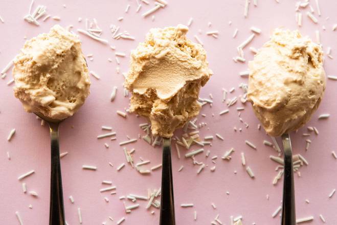 Order Queen Salted Caramel Ice Cream (Pint) food online from Mayday Ice Cream - Jacksonville store, Jacksonville on bringmethat.com