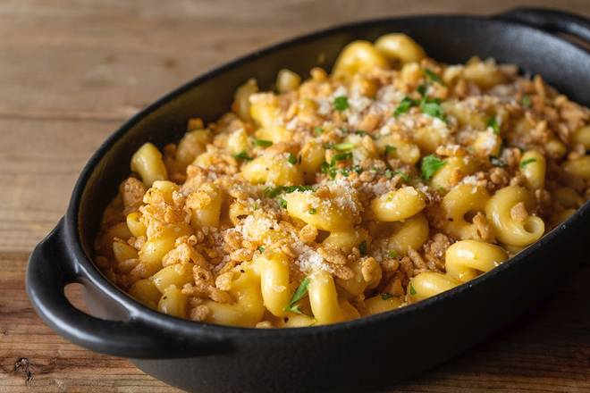 Order Mac and Cheese food online from Bar Louie store, Orlando on bringmethat.com