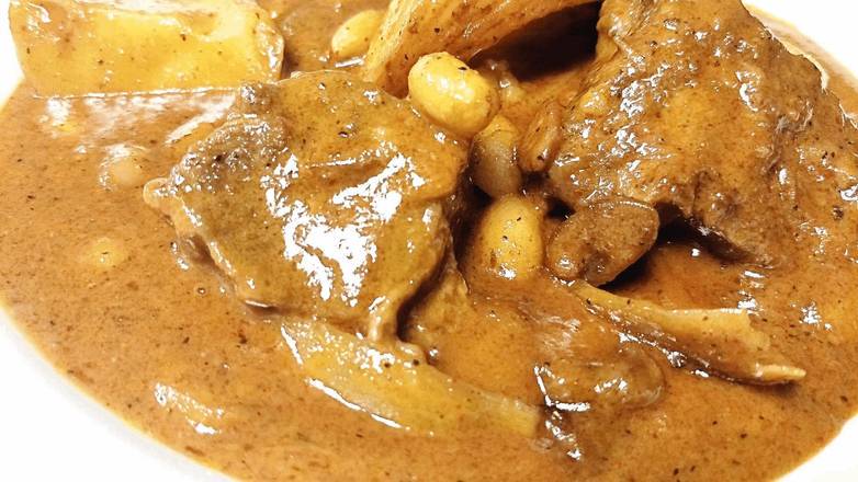Order P50 Special Masman Beef Curry ** food online from Madam Mam's store, Bee Cave on bringmethat.com