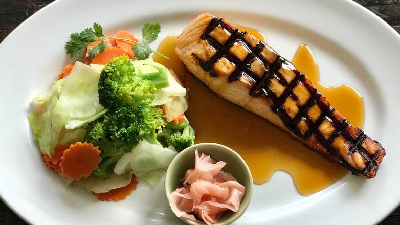 Order Grilled Ginger Salmon food online from Celadon Thai Kitchen store, Los Angeles on bringmethat.com