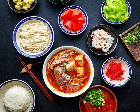 朕點麻小面 Ma Noodles 忠孝旗艦店