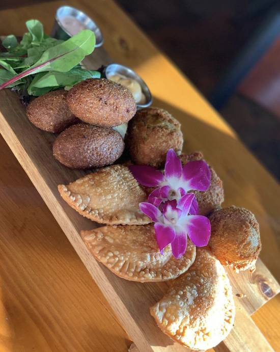 Order Picalonga food online from Terra Luna Cafe store, Providence on bringmethat.com