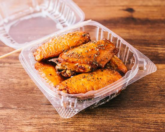 Order Chicken Wings 雞翅 food online from Vivi Bubble Tea store, Brooklyn on bringmethat.com