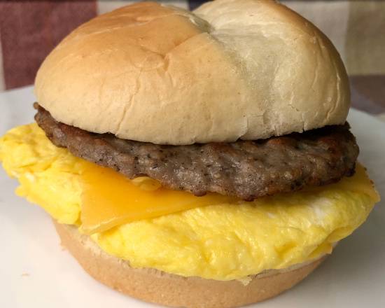 Order Sausage Eggs Cheese & Hashbrown on roll  food online from Brooklyn Bagel Boys store, New York on bringmethat.com