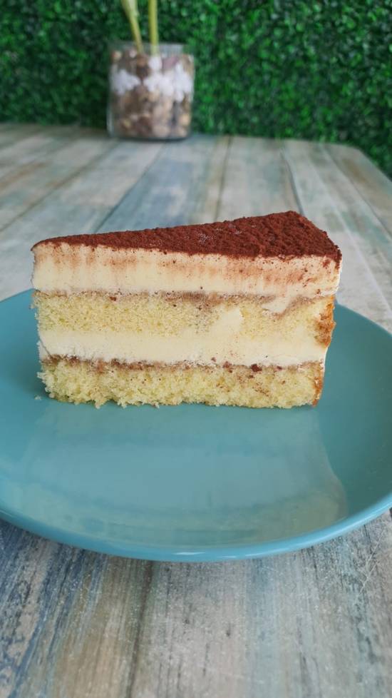 Order TIRAMISU food online from Amore Pizzeria store, Clearwater on bringmethat.com