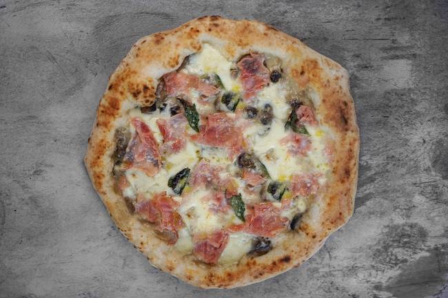 Order 10" Crema di Tartufo Pizza food online from Pummarola store, Coral Gables on bringmethat.com
