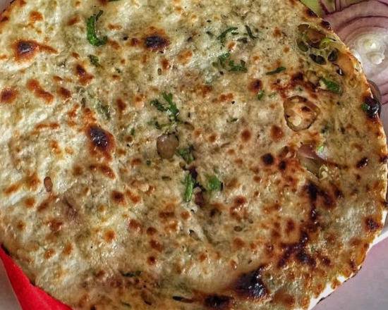 Order Onion Kulcha food online from Tandoorish Indian Cuisine Restaurant store, Houston on bringmethat.com