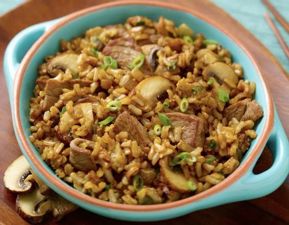 Order Beef Fried Rice food online from Red Apple Chinese Restaurant store, Harahan on bringmethat.com