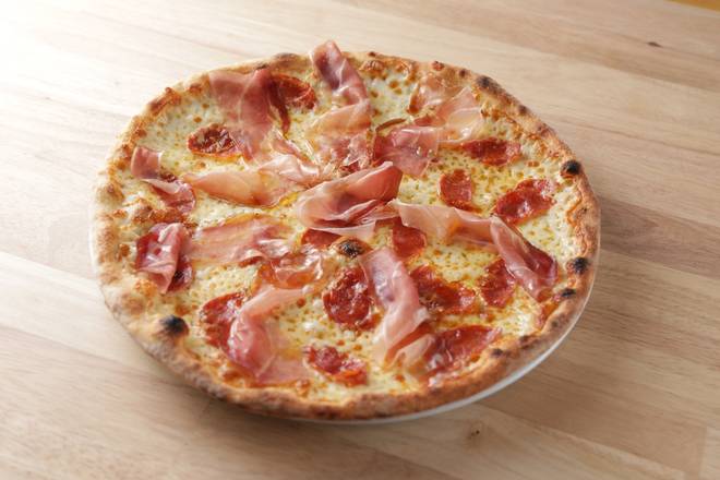 Order Piero food online from Mister O1 store, Naples on bringmethat.com