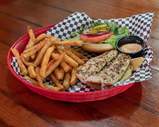 Order Mahi Sandwich food online from Black Hammock Restaurant store, Oviedo on bringmethat.com