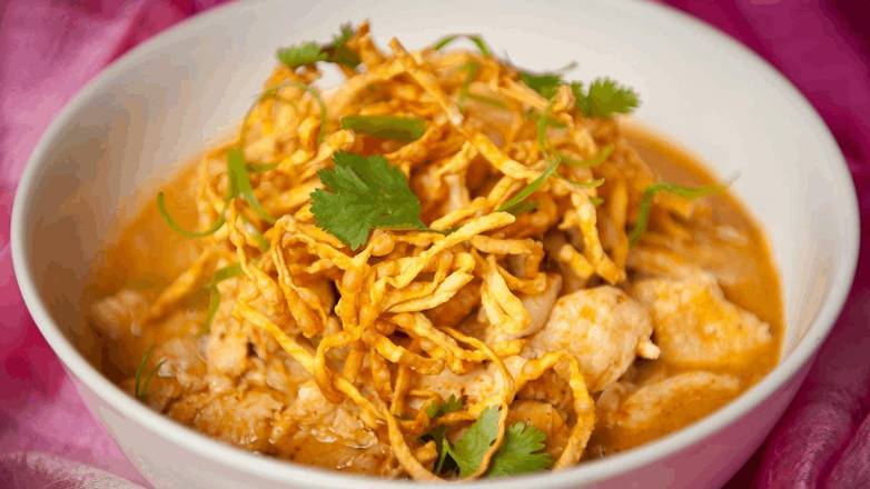 Order NS16 Kao Soi ** food online from Madam Mam's store, Bee Cave on bringmethat.com