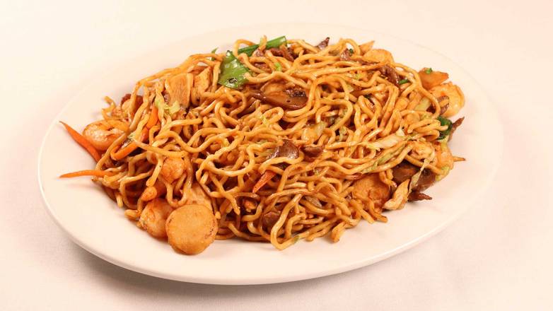 Order Special Subgum Lo Mein food online from Chef Chan's store, Spring on bringmethat.com