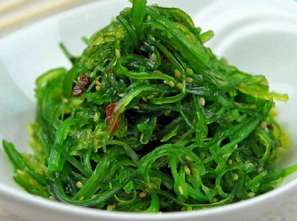 Order Wakame Seaweed Salad food online from Parc Oasis store, New York on bringmethat.com
