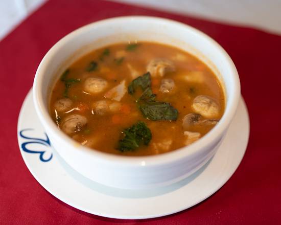 Order Spicy Thai Seafood Soup  food online from Thai & Go store, Collierville on bringmethat.com