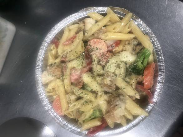 Order Grill Chicken Pasta food online from Inn At The Border store, Mount Vernon on bringmethat.com