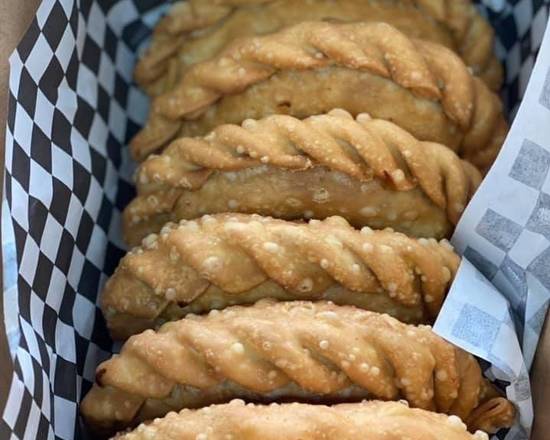 Order Shrimp Empanada food online from VenPaca Food Truck store, Melbourne on bringmethat.com