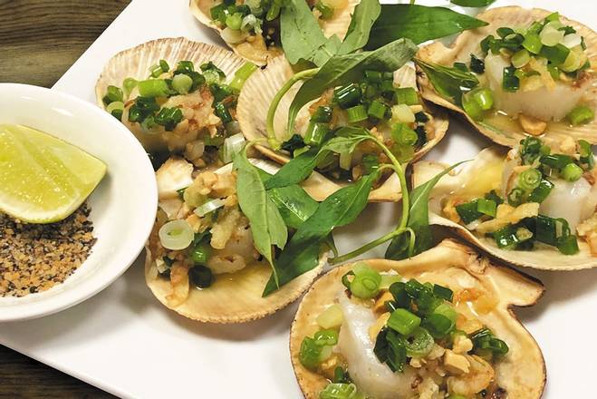 Order Grilled Scallop w/ Ginger and Scallion   food online from Pho Belmarasia store, Lakewood on bringmethat.com