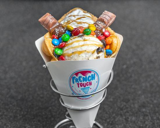 Order Dolce Vita Bubble Waffle food online from French Touch store, Los Angeles County on bringmethat.com