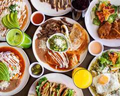 Reyna Restaurante y Cafetería (5 de Febrero)