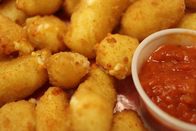 Order Cheddar Cheese Curds food online from Beth's Burger Bar - Edgewood store, Edgewood on bringmethat.com