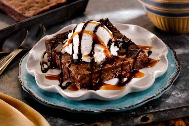 Order Brownie Lover's Sundae for Two food online from O'charley store, Evansville on bringmethat.com