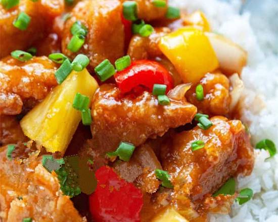 Order Sweet and Sour Chicken 甜酸雞 food online from Jin Ding Restaurant store, Bryn Mawr on bringmethat.com