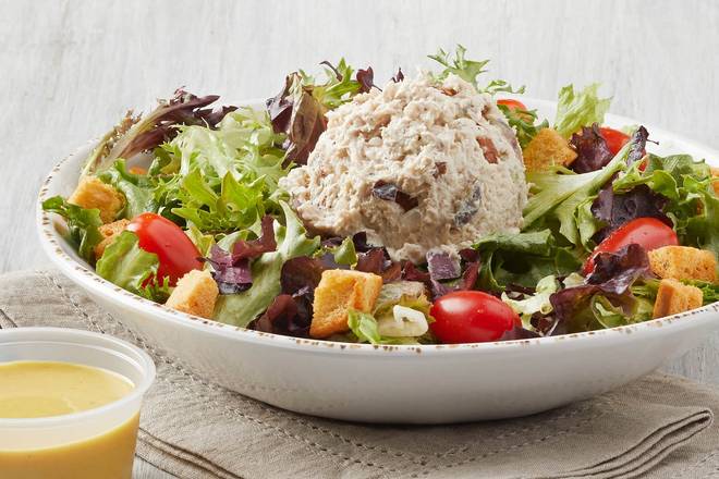 Order Southern Salad food online from Newk's Eatery store, Pensacola on bringmethat.com