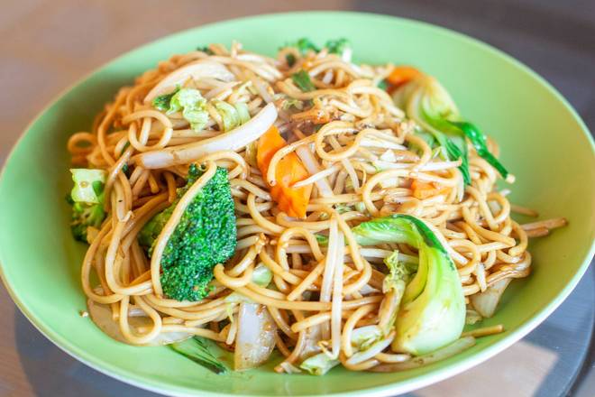 Order Vegetable Chow Fun food online from 101 Asian Kitchen store, Los Angeles on bringmethat.com