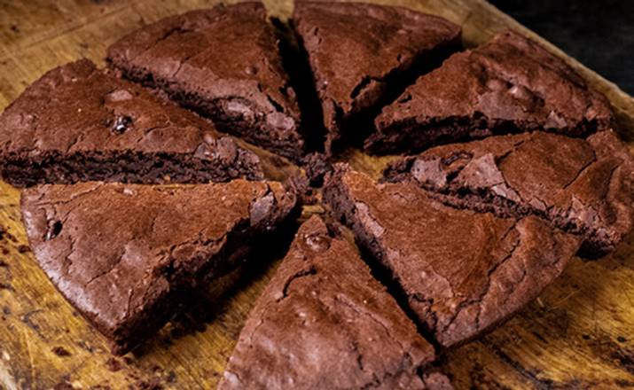 Order Chocolate Chip Brownie food online from Jet Pizza store, Glendale on bringmethat.com