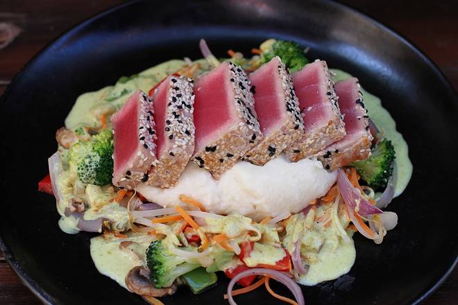Order Sesame-Crusted Ahi Tuna* food online from Lazy Dog Restaurant & Bar store, Boca Raton on bringmethat.com