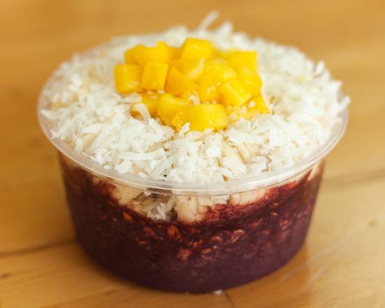 Order Coconut Mango Bowl food online from Taste Brazilian Style Gourmet store, Huntington Beach on bringmethat.com