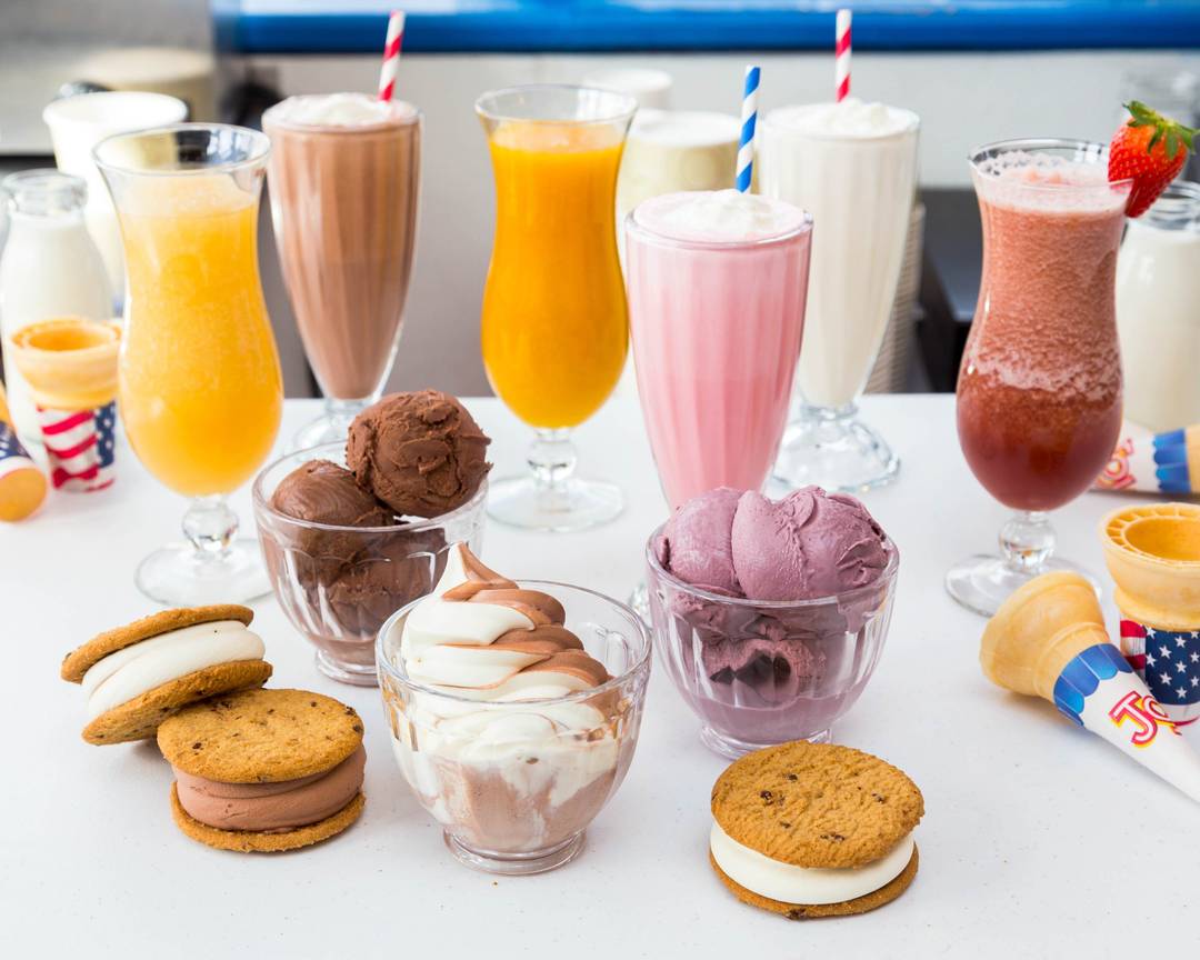 THE 10 BEST CAKES TAKEAWAY in London 2023 Order Cakes delivery near