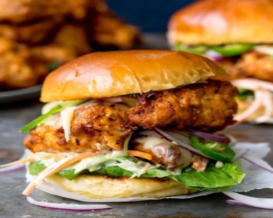 Burger Chicken /Frites maison,
