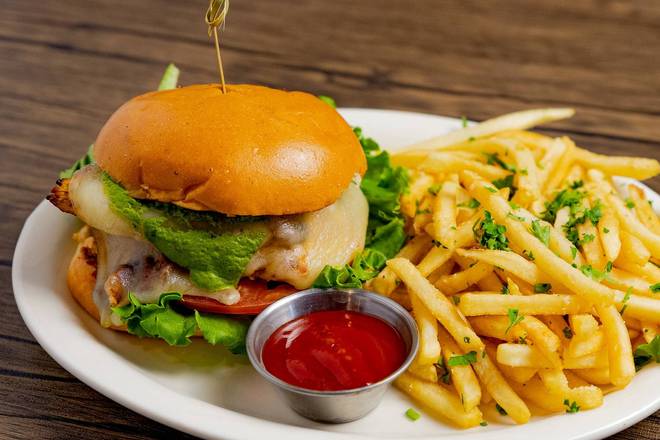 Order Blackened Chicken Pesto food online from 33 Taps store, Los Angeles on bringmethat.com