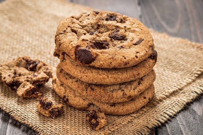 Order Chocolate Chip Cookie food online from Schlotzsky's store, McAllen on bringmethat.com