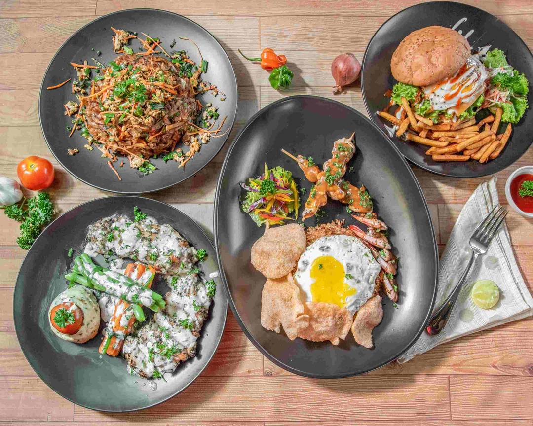 Land of Kings Cafe and Restaurant Malabe Delivery Kaduwela Uber Eats