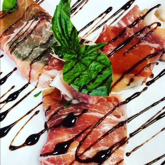 Order Prosciutto Wrapped Fresh Mozzarella food online from Wall Street Pizza store, Culver City on bringmethat.com