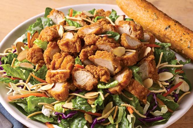 Order Oriental Chicken Salad food online from Applebee's store, McAllen on bringmethat.com