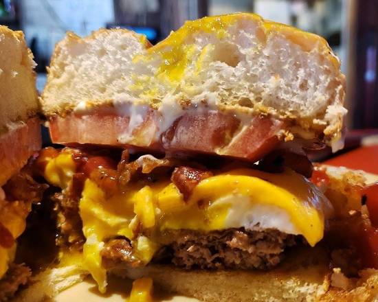 Order Breakfast Burger food online from Twin Kegs store, Nashville on bringmethat.com