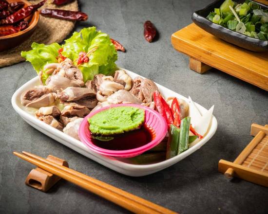 胡家臺灣小吃中山旗艦店/米粉湯/魯肉飯/米苔目/粄條