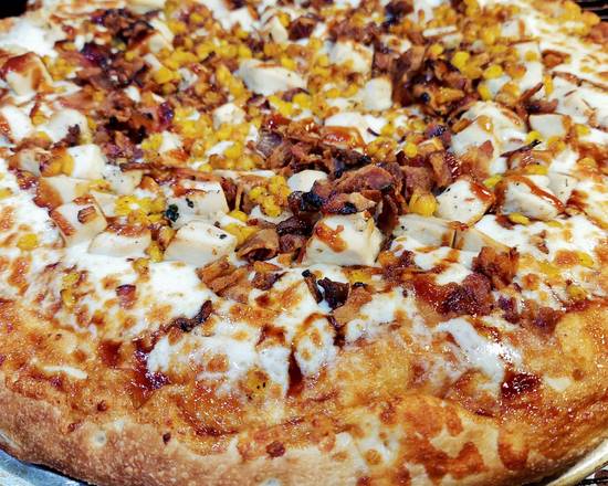 Order BBQ Chicken Pizza food online from Italia Pizza Kitchen store, Cypress on bringmethat.com